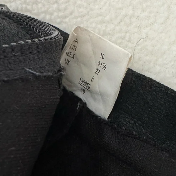 American Eagle Womenโs 3โ Black Bootie, Peep Toe sz 10 - Picture 8 of 9